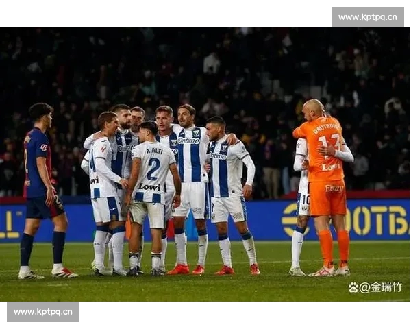 西甲赛事精彩纷呈，尽享全场直播与实时数据分析